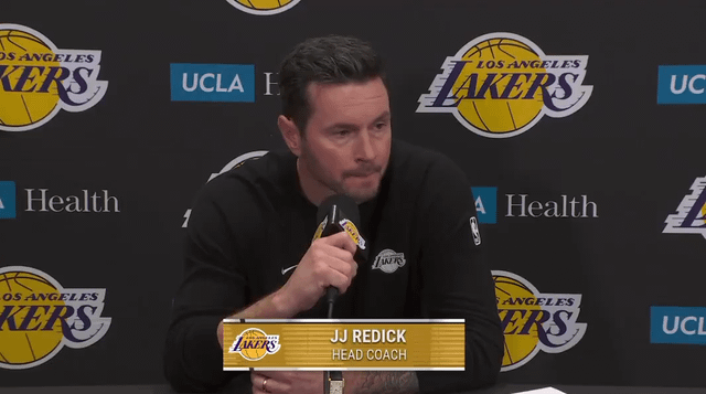 世界杯比赛直播地址-雷迪克点评艾顿：太阳2亿中锋，防守像ATM机